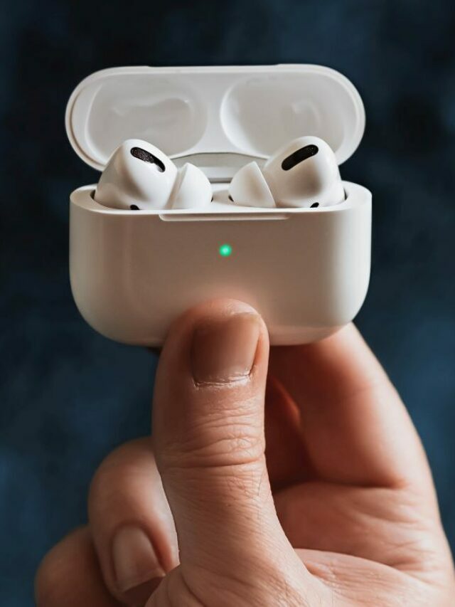 What’s The Solution For Left Airpod Not Working?