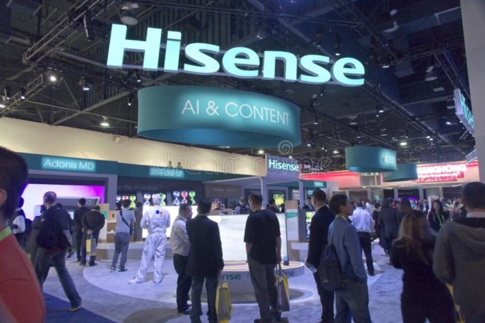 Las Vegas Nv Usa Jan Visitors Flock To Hisense Exhibit Ces Show Las Vegas To See Latest Innovations Hisense 136403226 1 960x640 