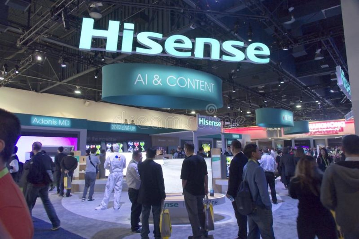 Las Vegas Nv Usa Jan Visitors Flock To Hisense Exhibit Ces Show Las Vegas To See Latest Innovations Hisense 136403226 1 