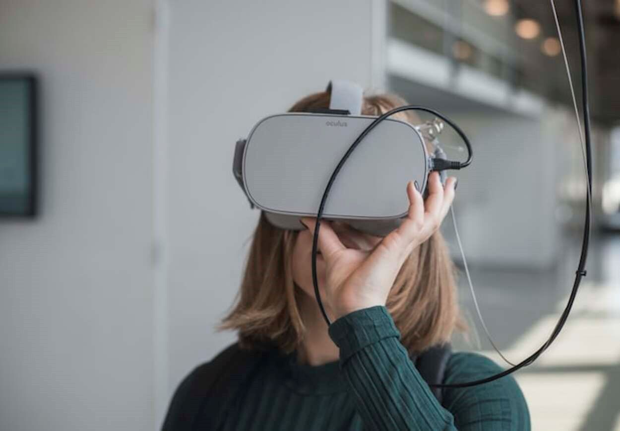 Oculus Quest worn by a girl.