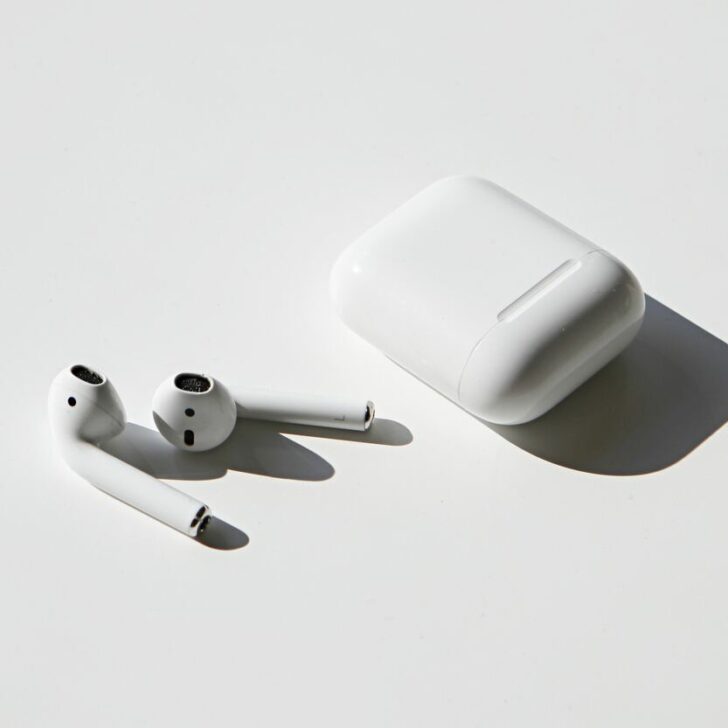 Mono Trouble? 6 Fixes for AirPods Playing in One Ear – Life
