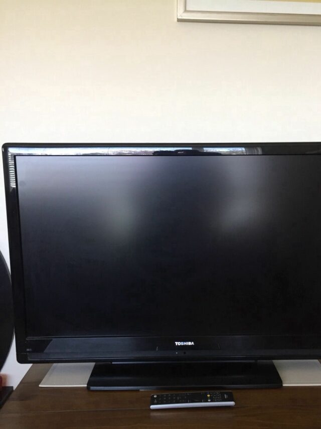 How To Fix Toshiba TV Screen That Turned Black?