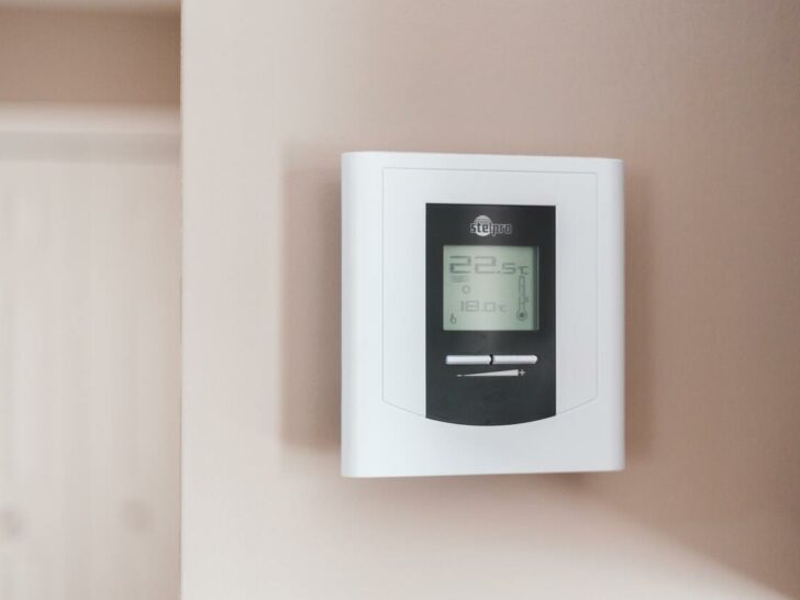 EM heat in Honeywell Thermostats