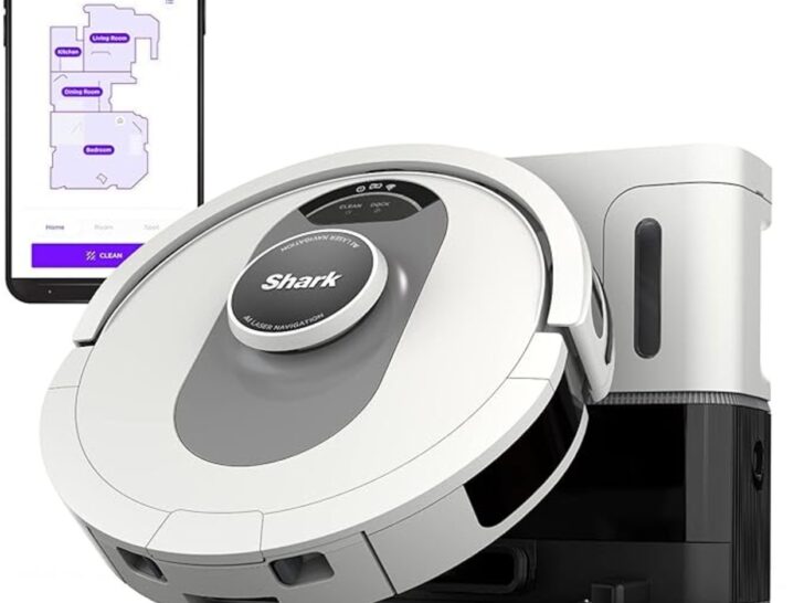 Shark AI Ultra: A Voice-Controlled Robot Vacuum Cleaner