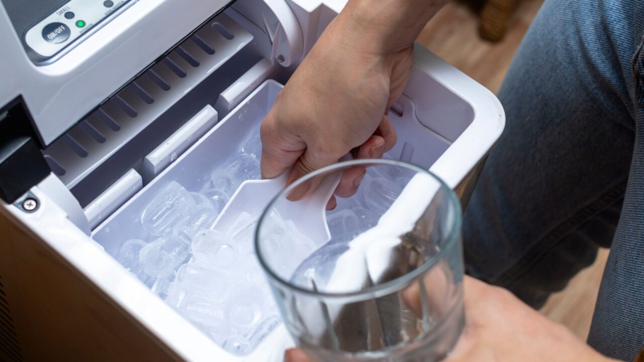 Nugget Ice Maker Machine