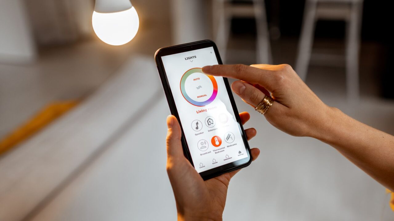 Smart Home Solutions for Renters (Easy and Portable)
