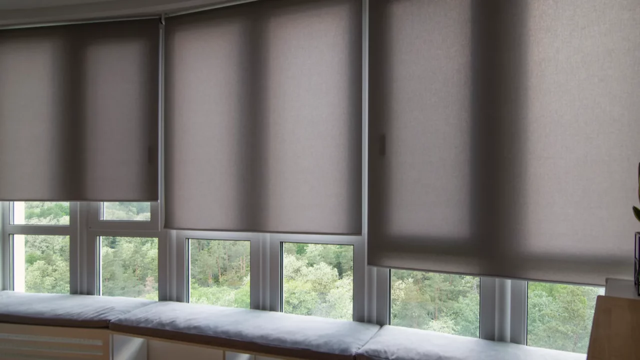 smart curtains for bedroom.