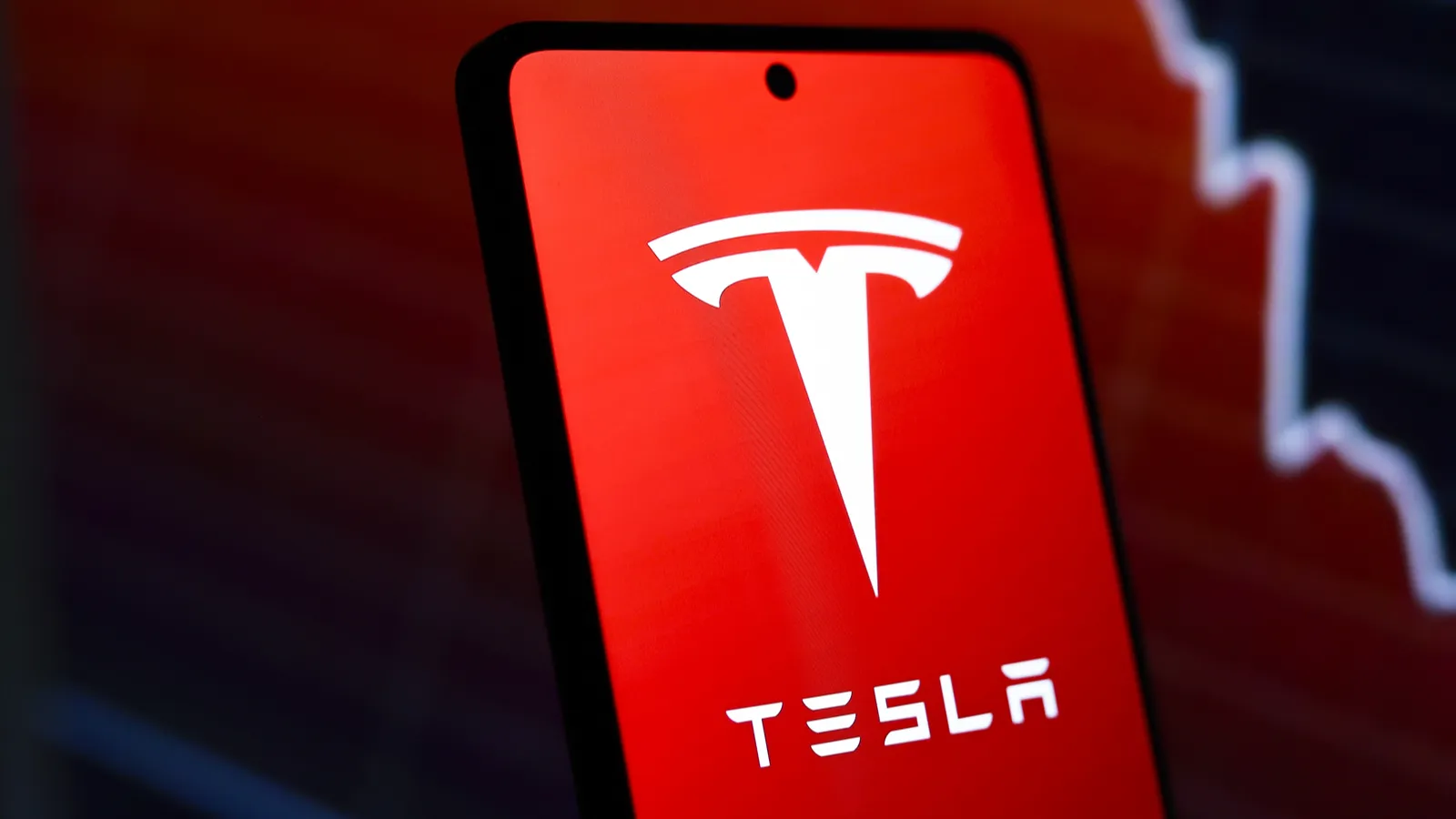 Could Tesla’s AI Replace Siri in Your Smart Home Setup?