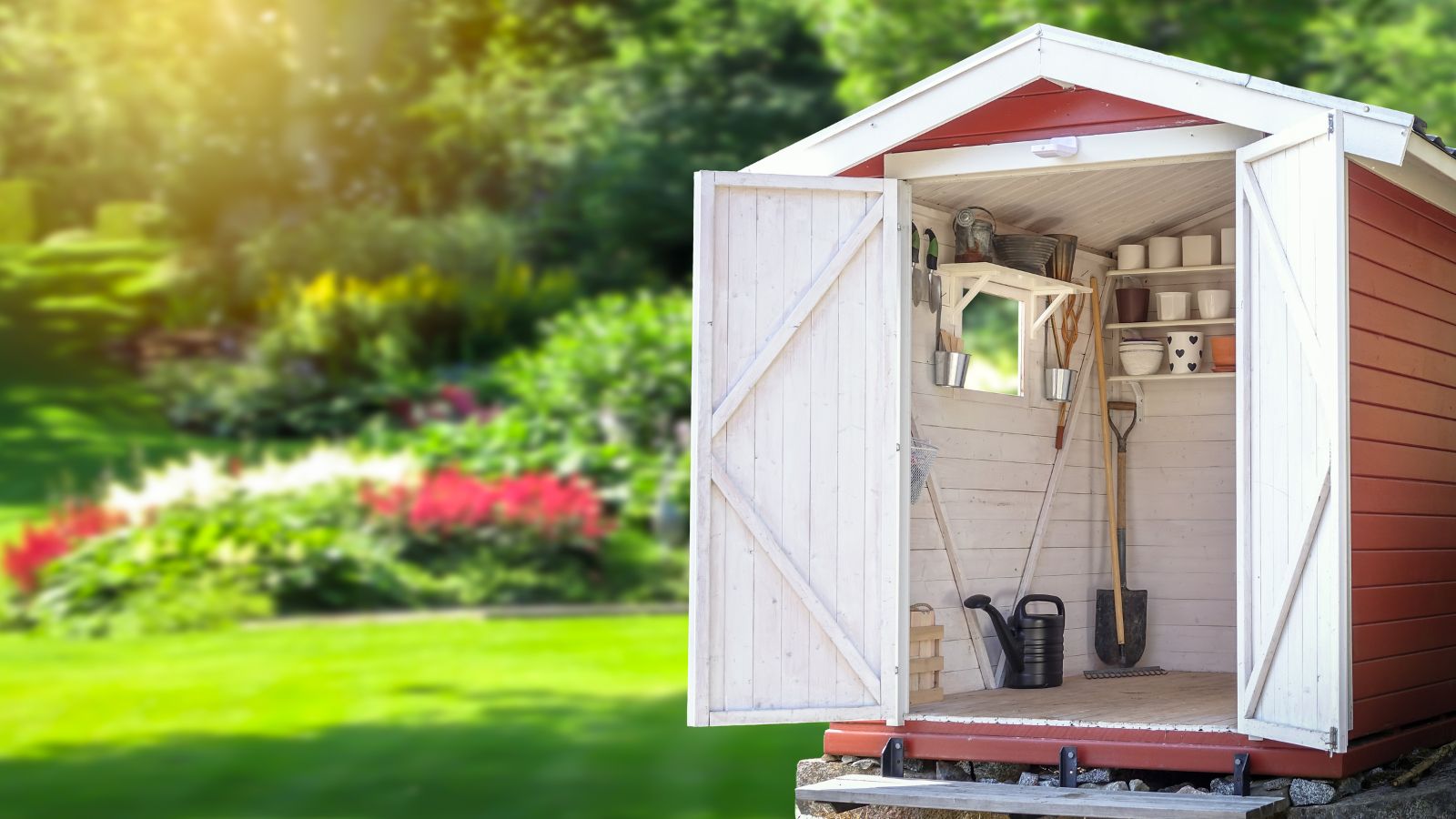 How to Store Garden Tools So They Last for Years