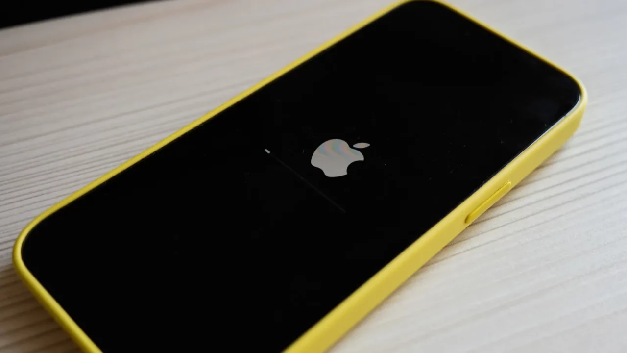 apple phone restart