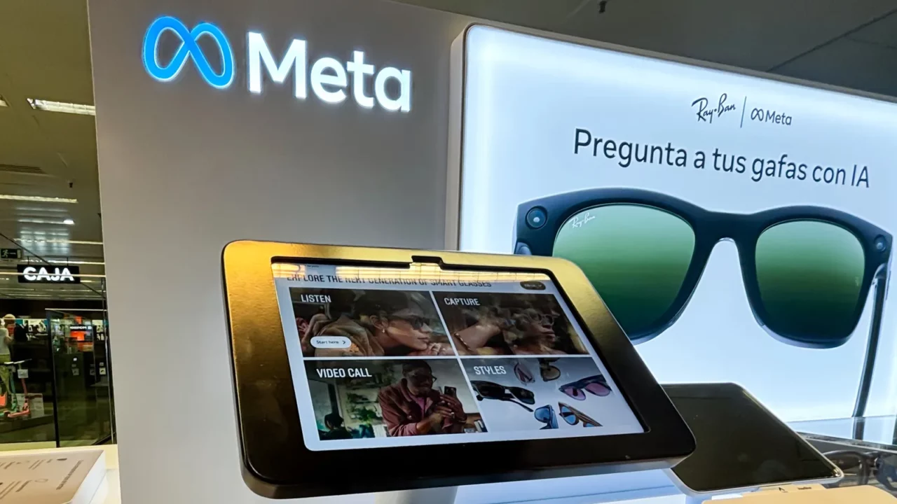Meta rayban smart glasses featured