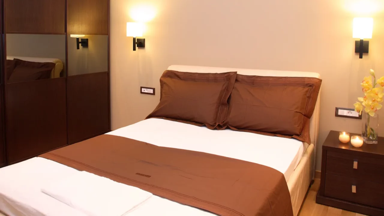 luxury bedroom